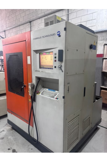 Eletroerosão CNC a fio Charmiles - VN810