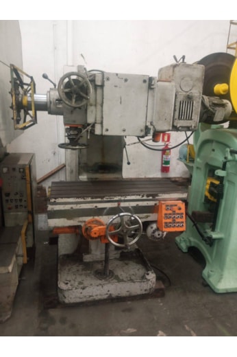 Fresadora Vertical P&L Hagen GFE 70 - VN646 