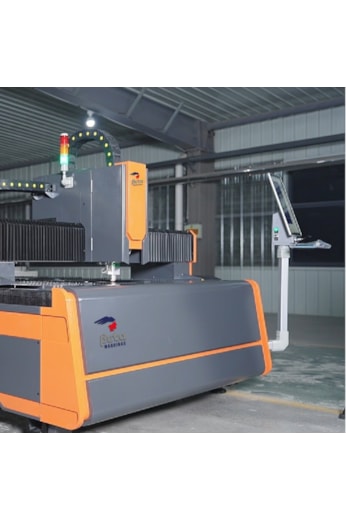 Máquina de Corte a Laser Fibra 3000 W - B3015