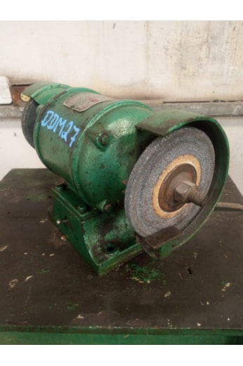 Moto Esmeril Rebello 1/2 HP trifásico