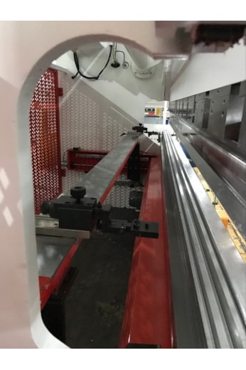 Prensa dobradeira 3.200 X 3.2 mm - VN593