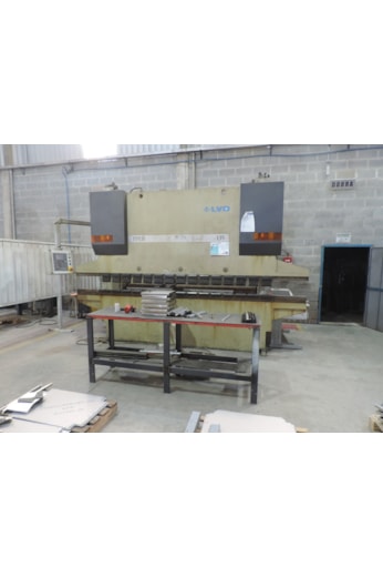 Prensa Dobradeira CNC Hidráulica LVD - VN554