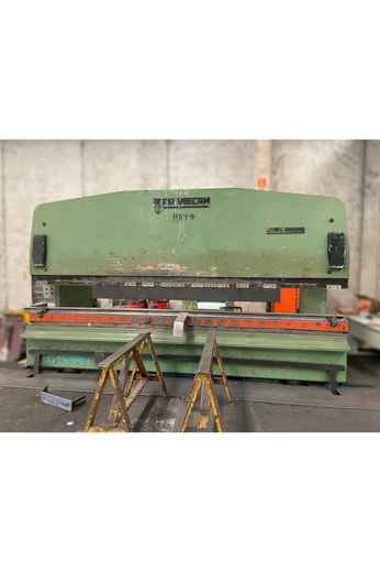 Prensa Dobradeira Hidráulica Promecam 5.000x300 ton - VN316