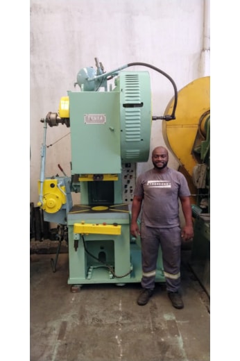 Prensa Excêntrica Freio e Fricção Pneumática 45 ton Testa - VN505