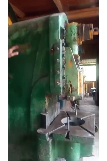Prensa Excêntrica Gutmann 85 ton - VN887