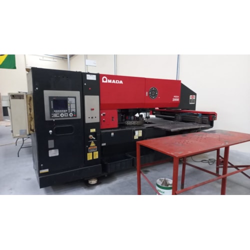 Puncionadeira CNC Amada - VN392