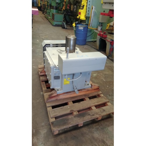 Redutor de Velocidade Flender FSG B2SV11 - 200/300 HP - SK3