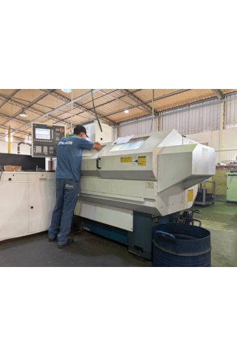 Torno CNC Romi Centur 30D