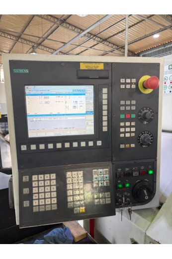 Torno CNC Romi Centur 30D