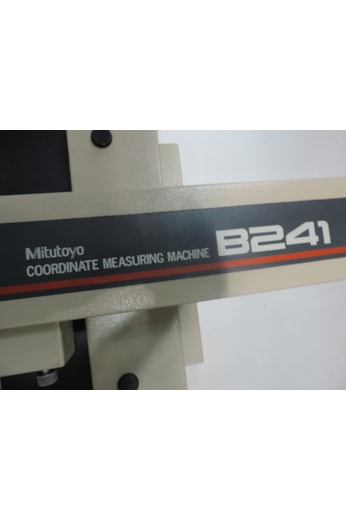 Tridimensional Mitutoyo B241 - VN683